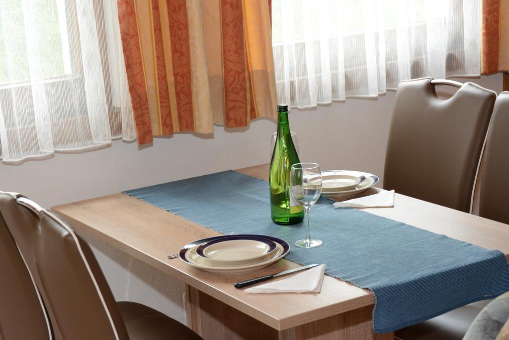 Chasa Val Bella Apartment Самнаун Екстериор снимка